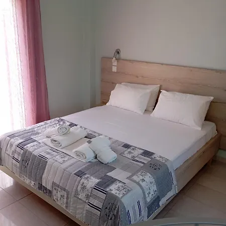 Lighthouse Feriehus Chiliadou (Fokida)